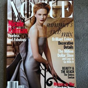 Vogue US June 1999 Magazine – Vintage 90s